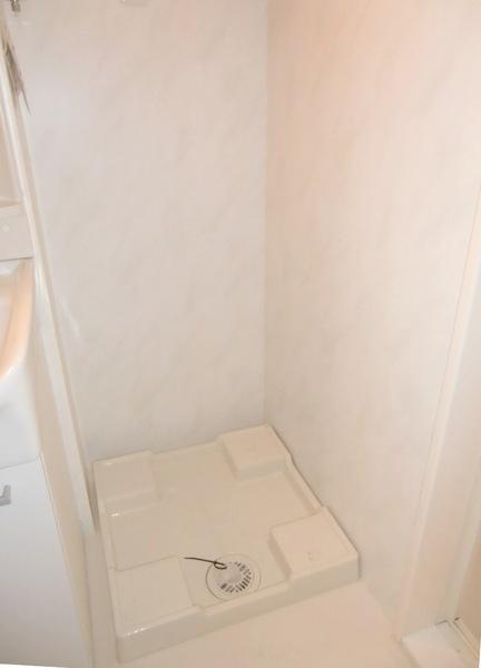 画像7:防水パン付の室内洗濯機置場