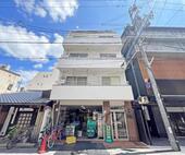 京都市中京区御幸町通三条上る丸屋町 5階建 築44年のイメージ