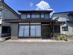 富山県高岡市角