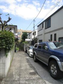 東京都中野区沼袋２丁目