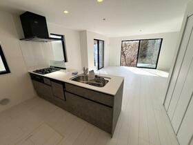 神奈川県横浜市保土ケ谷区仏向町