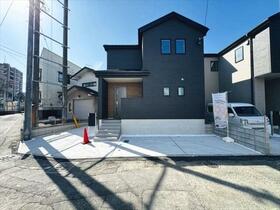 熊本県熊本市中央区壺川１丁目