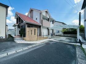 熊本県熊本市東区長嶺西１丁目