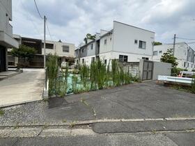 神奈川県川崎市中原区小杉御殿町１丁目