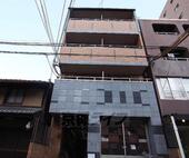 京都市中京区間之町通御池上る高田町 4階建 築21年のイメージ