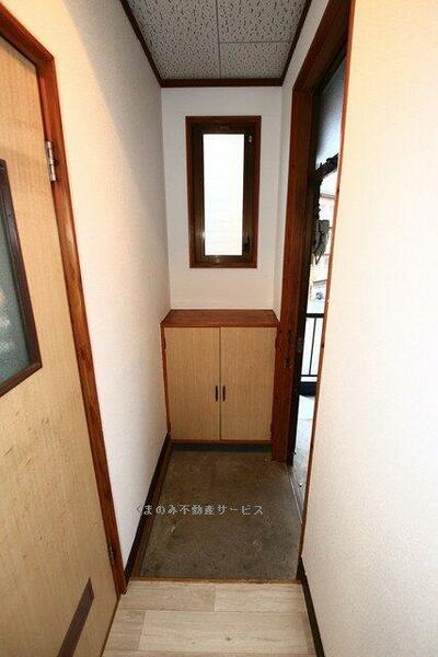 画像9:きれいな玄関です メゾン三芳201号室　2024年3月8日撮影