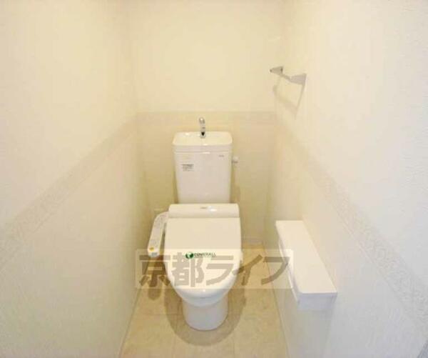 画像6:落ち着いたトイレです。