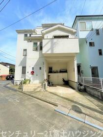 神奈川県藤沢市鵠沼東