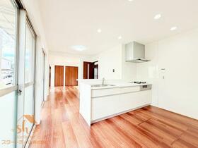 千葉県船橋市二和西１丁目