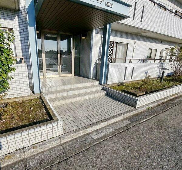 apartment 埼玉県狭山市大字北入曽
地図を見る