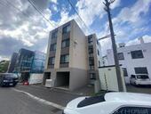 札幌市中央区北十一条西１７丁目 4階建 築7年のイメージ