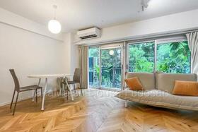 秀和レジデンスシリーズ〜秀和第二三田綱町レジデンス〜