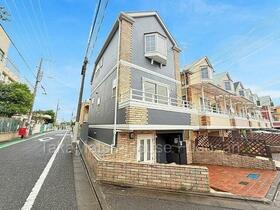 東京都世田谷区野沢３丁目