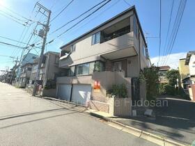 東京都目黒区緑が丘３丁目