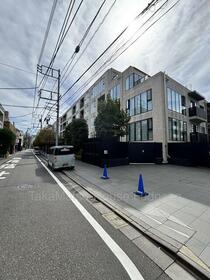 グランスイート広尾　２階