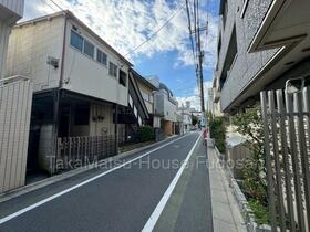 東京都目黒区鷹番２丁目