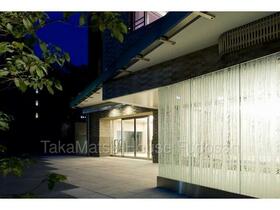 眺望と品格のプライベートレジデンス　パークハウス赤坂氷川　１３Ｆ