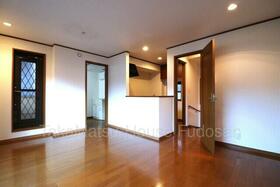 東京都目黒区駒場１丁目