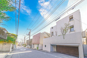 東京都渋谷区大山町