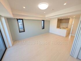 東京都新宿区若宮町