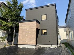 青森県青森市浪館前田４丁目