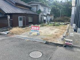 広島県呉市仁方錦町