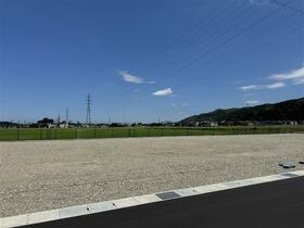 石川県白山市荒屋町