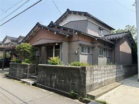 石川県金沢市窪５丁目