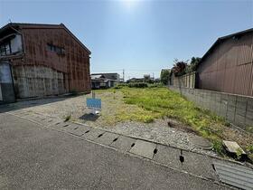 石川県金沢市小坂町中