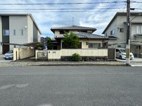 奈良県北葛城郡上牧町片岡台１丁目
