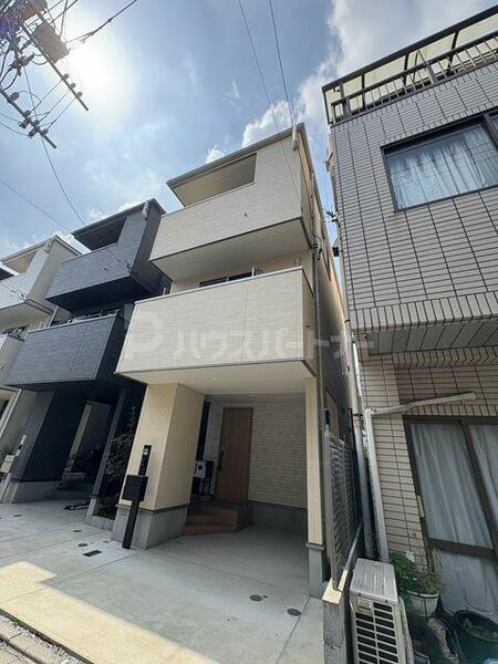 detached 東京都荒川区町屋５丁目

地図を見る