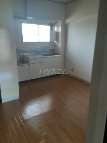 apartment 埼玉県上尾市谷津２丁目
地図を見る