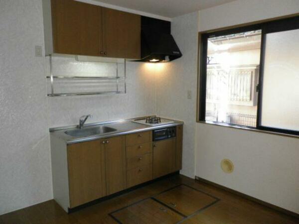 detached 東京都国分寺市並木町３丁目

地図を見る