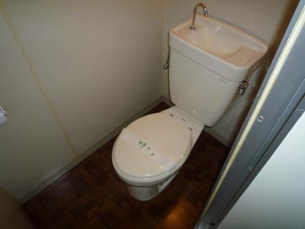 画像7:洋式トイレ