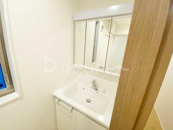 detached 東京都足立区関原２丁目

地図を見る