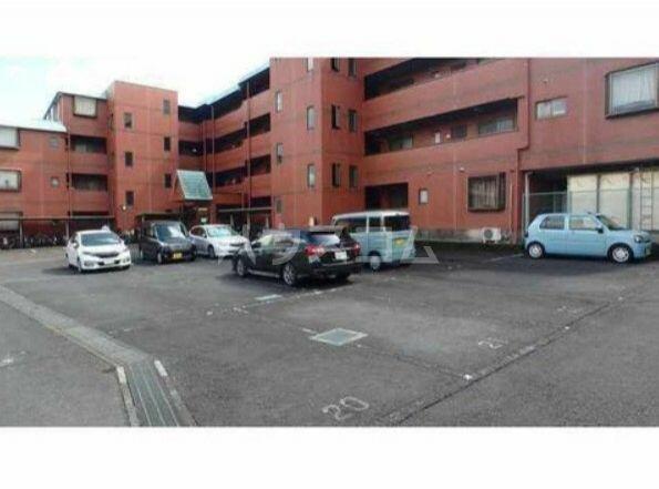 apartment 埼玉県入間市大字下藤沢
地図を見る