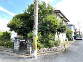 奈良県大和郡山市小泉町