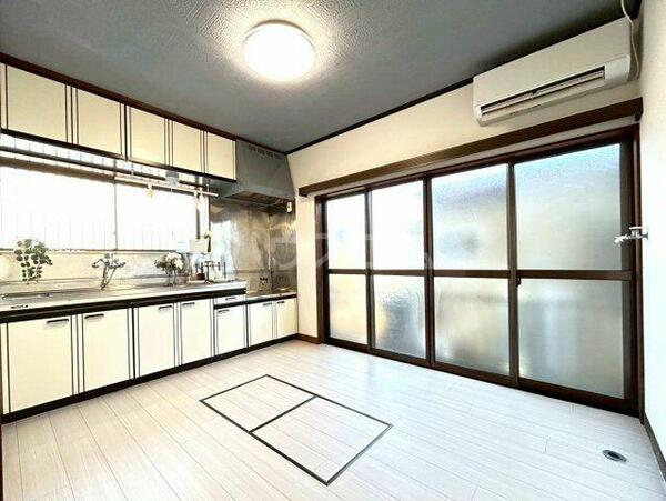 detached 埼玉県北足立郡伊奈町大字小室

地図を見る