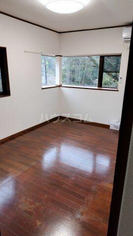 detached 埼玉県入間郡越生町大字黒山

地図を見る