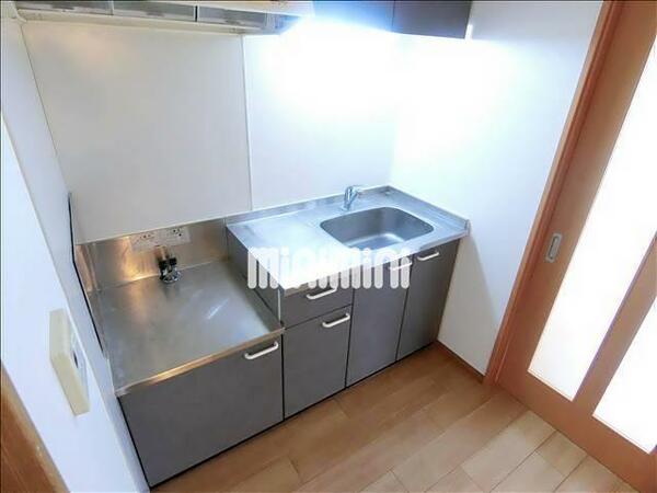 画像4:２口ガスコンロ設置可能なキッチンです。