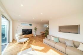 神奈川県鎌倉市坂ノ下