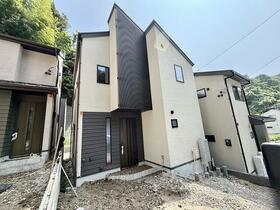 神奈川県逗子市山の根３丁目