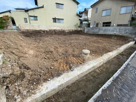 石川県金沢市円光寺１丁目