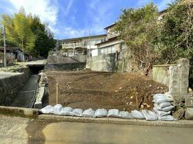 神奈川県足柄下郡湯河原町宮下