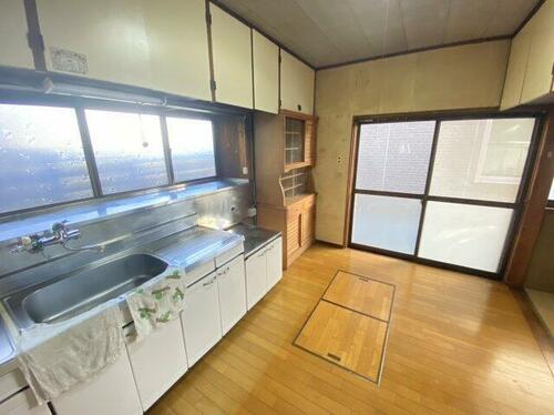 detached 岐阜県多治見市上野町２丁目