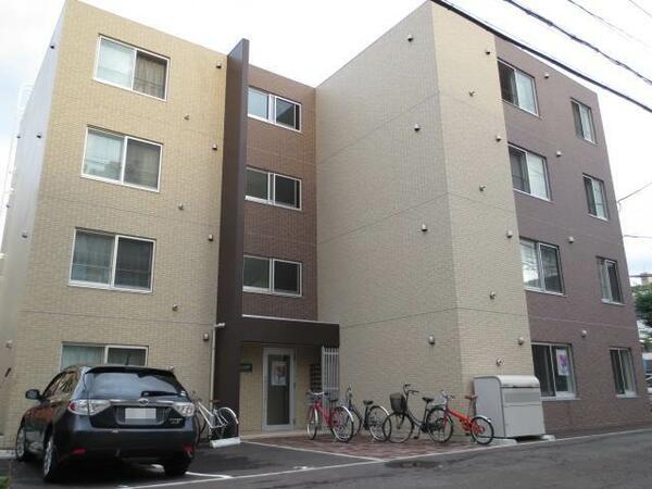 北海道札幌市中央区北七条西１５丁目(賃貸マンション1LDK・4階・30.06㎡)の写真 その1