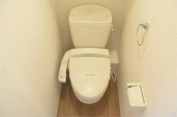 画像10:トイレの広さも十分あります！