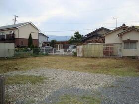 長野県塩尻市大字広丘堅石