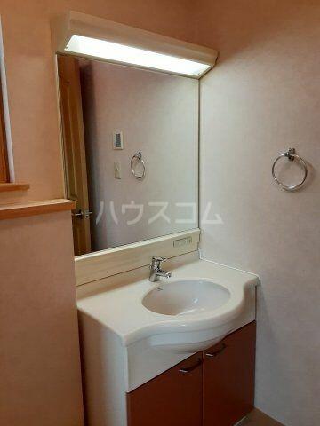 detached 東京都小金井市中町２丁目

地図を見る