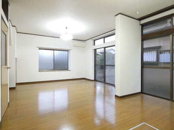 detached 東京都国分寺市東戸倉２丁目

地図を見る